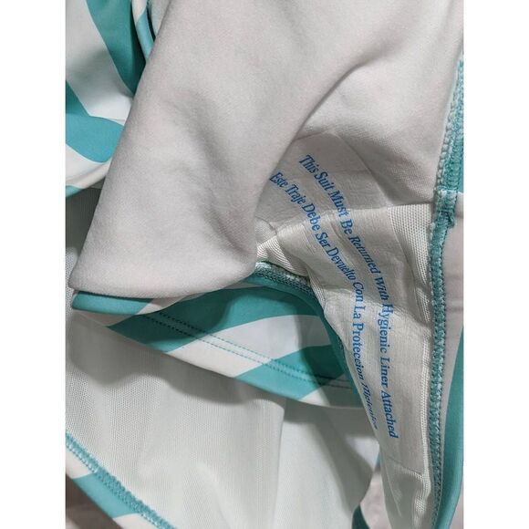 Kona Sol Size 16W One piece Striped Bathing Suit New Without Tags - Picture 6 of 6